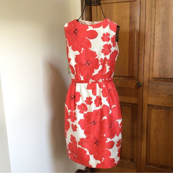 Eliza J Dresses & Skirts - Eliza J Dress 6 Sheath Red Floral Sleeveless